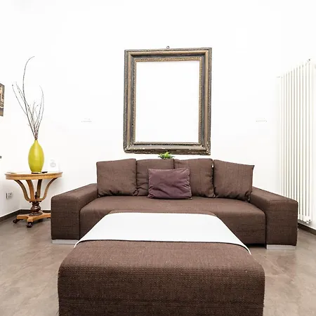 アパート Maison D'art Orleans パレルモ